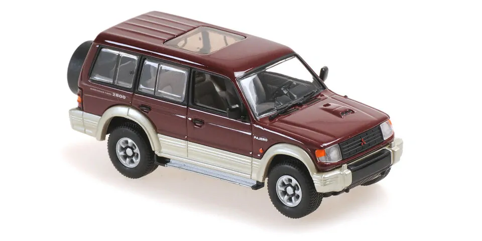 1:43 Mitsubishi Pajero GTV 6 - 1982 - Maxichamps