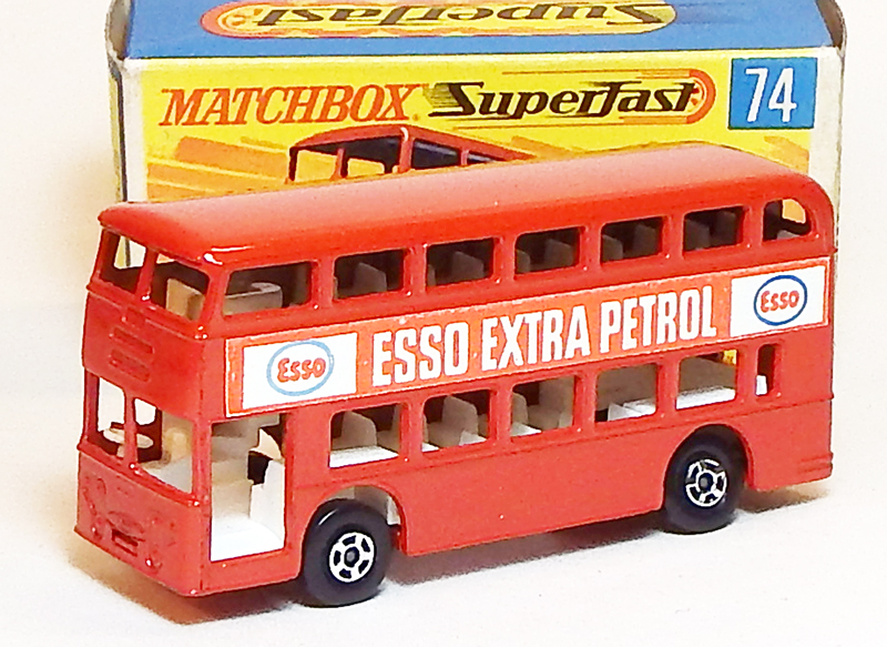 MB-74 Daimler Bus - Matchbox