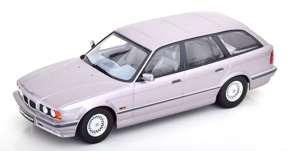 1:18 BMW 5-series Touring E34 1996 artic silver - Triple9
