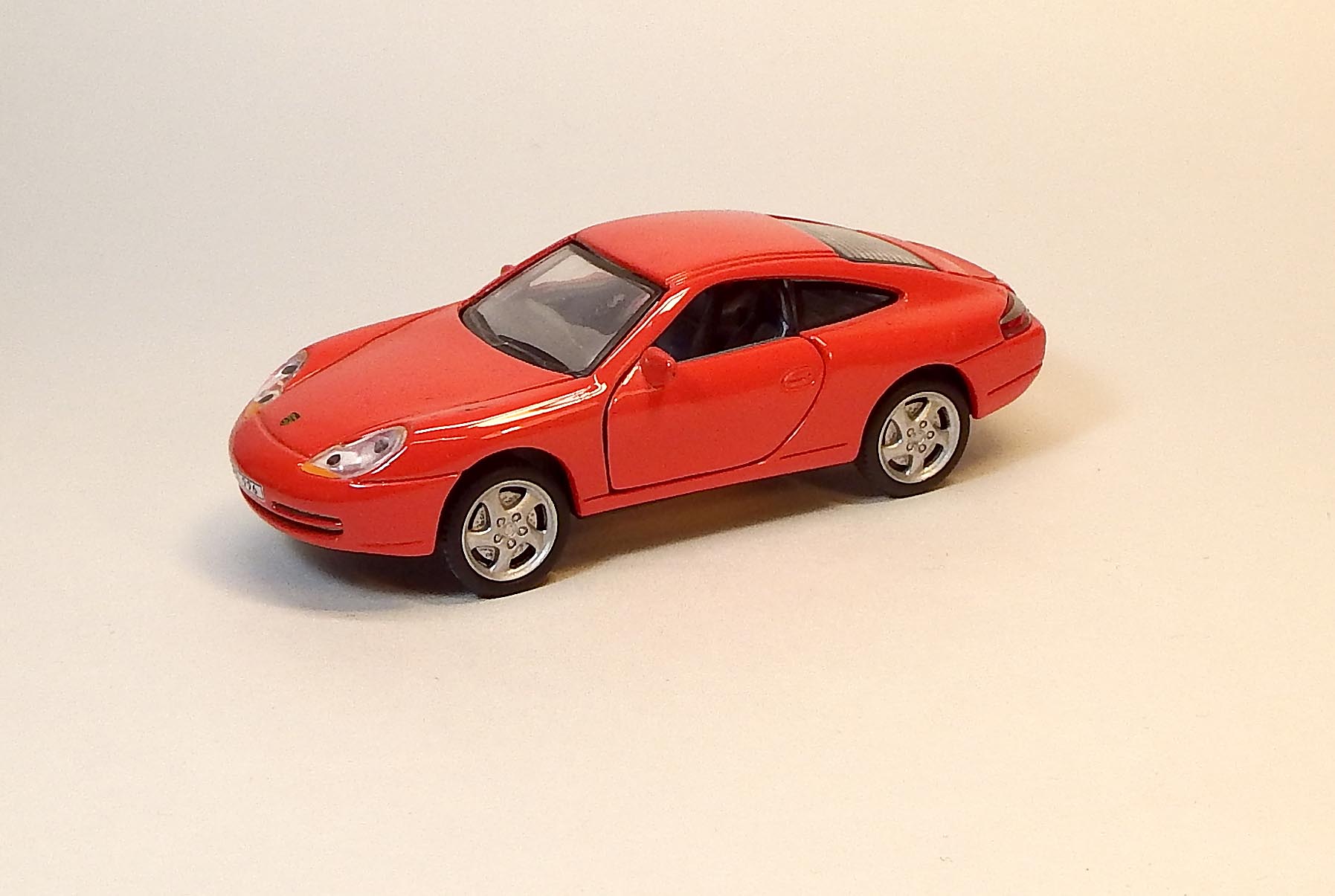 1:43 Porsche 996, bazar, bez krabičky - Hongwell
