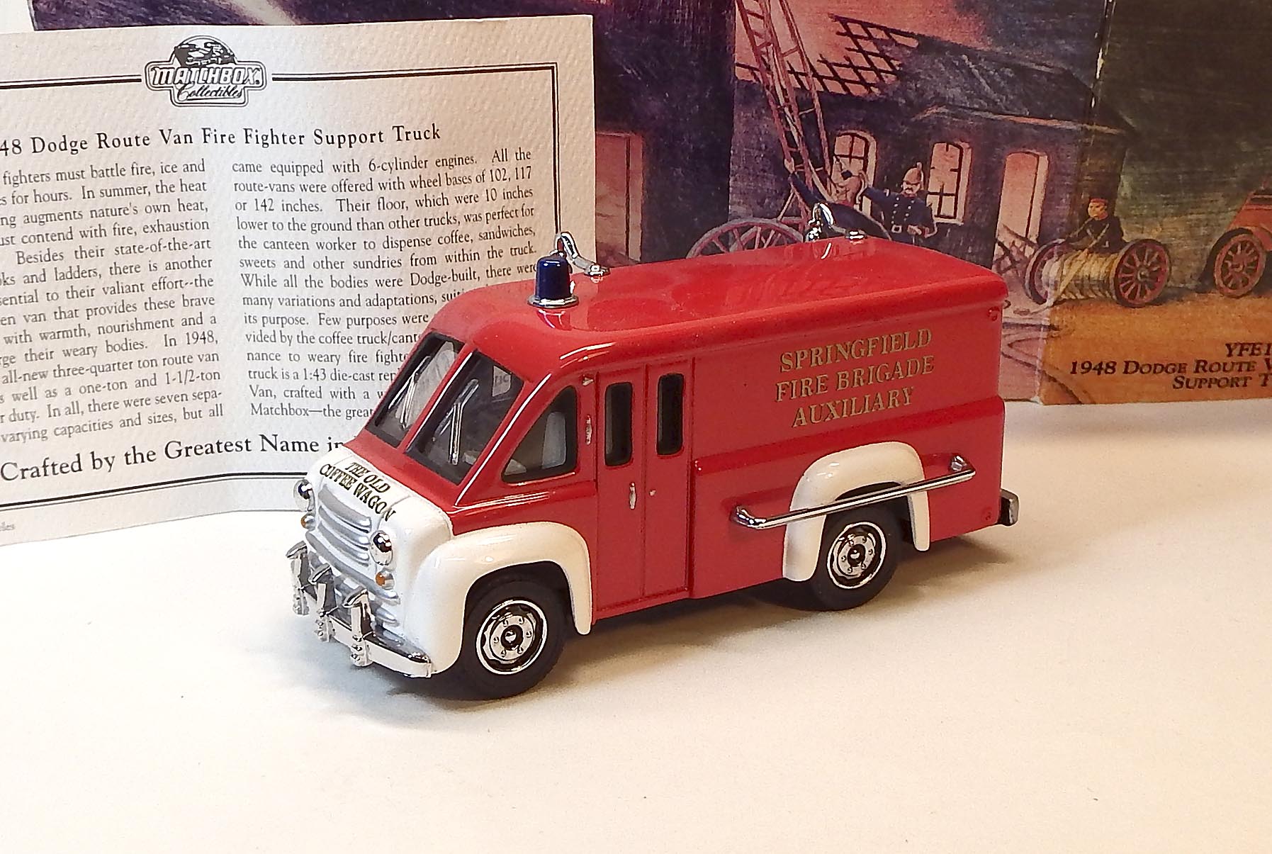 YSF16 1948 Dodge Route Van Fire Fighter Support Truck - hasiči, bazar - Matchbox