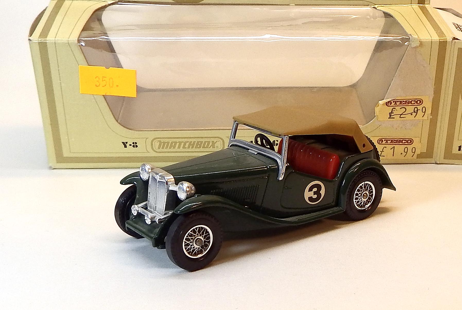 Y-8 1945 MG-TC, bazar - Matchbox Yesteryear