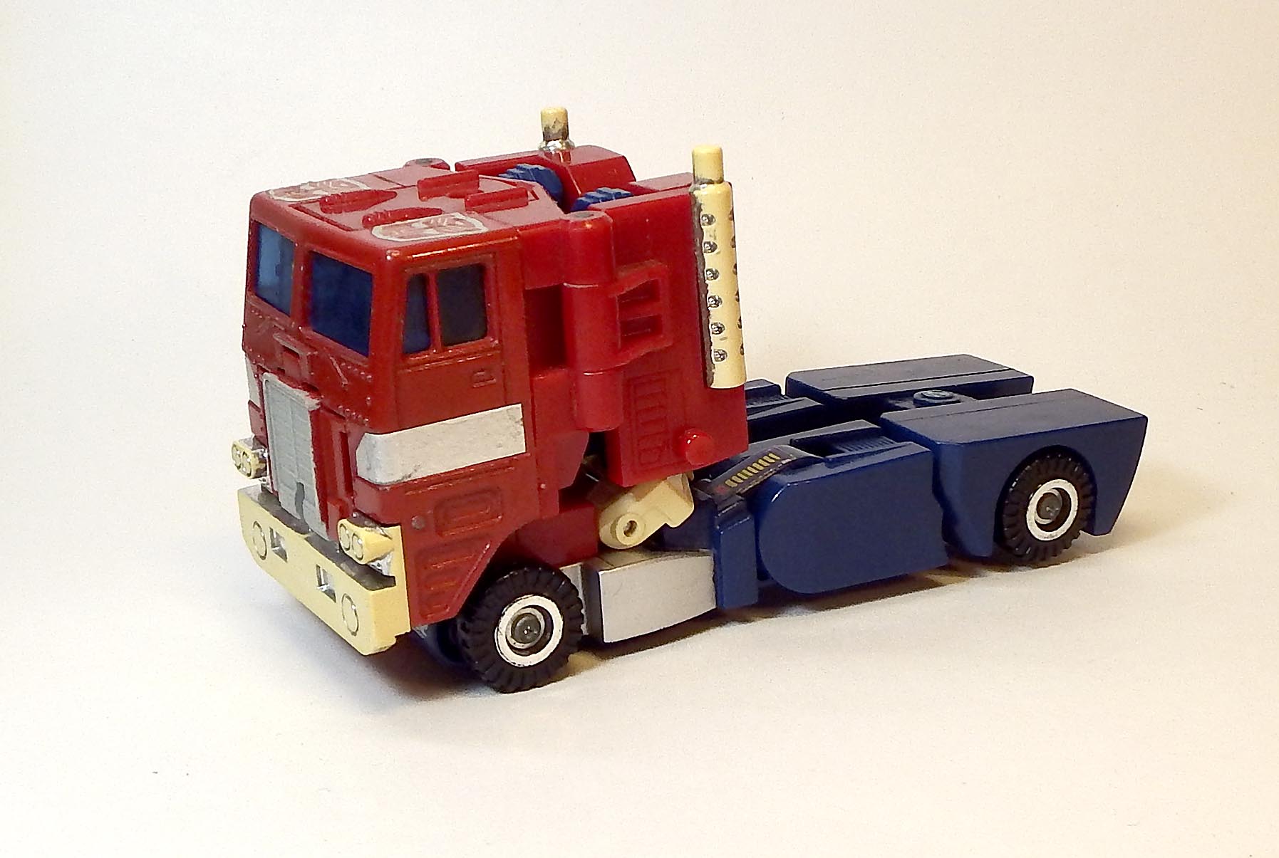 Transformer truck - hračka, bazar