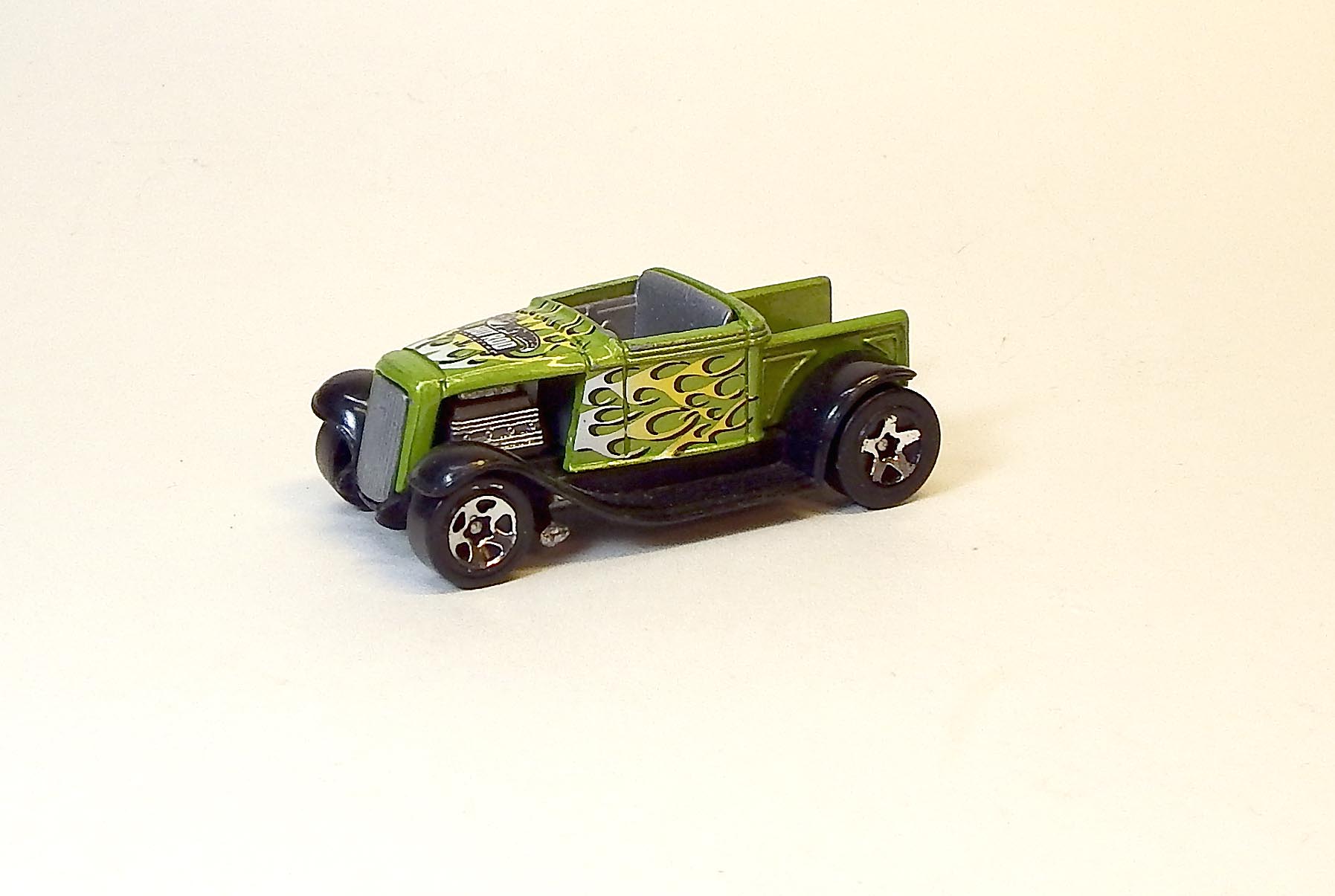 Hooligan, bazar, bez krabičky - Hot Wheels