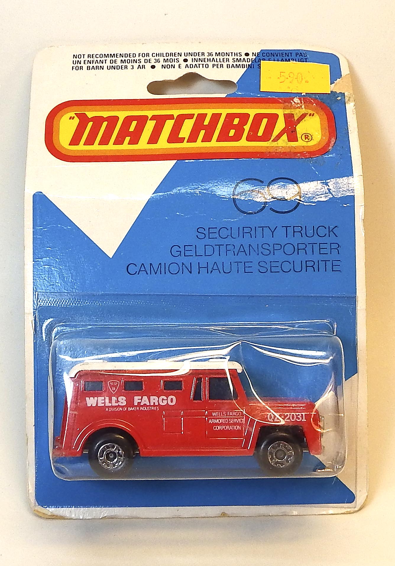 MB-69 Security Truck, bazar - Matchbox
