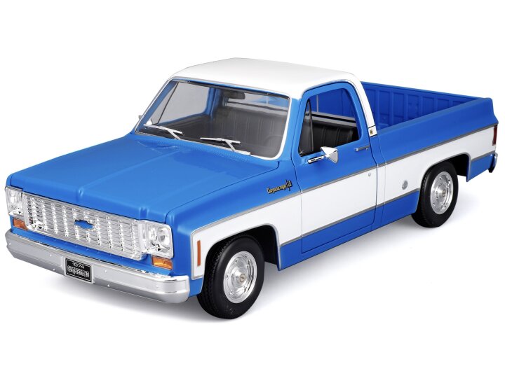 1:18 Chevrolet C10 CHEYENNE SUPER 1974 - Maisto