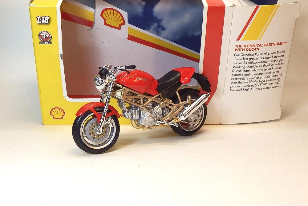 1:18 Ducati Monster 900, bazar - Bburago