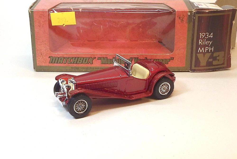 Y-3 1934 Riley MPH, bazar - Matchbox Yesteryear