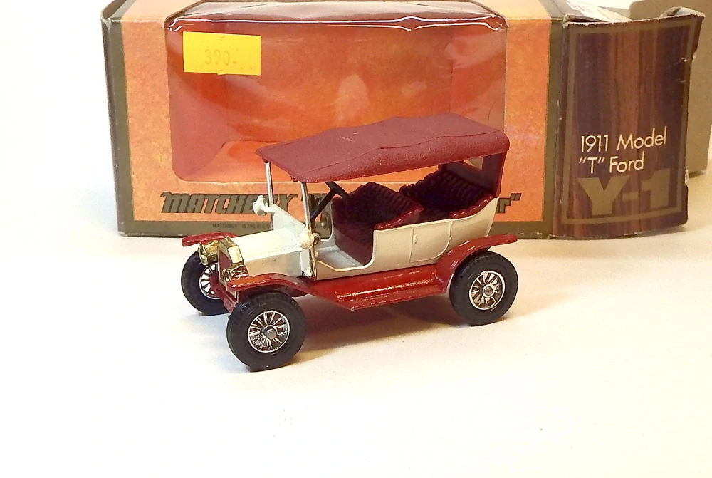 Y-1 1911 Ford Model T, bazar - Matchbox Yesteryear