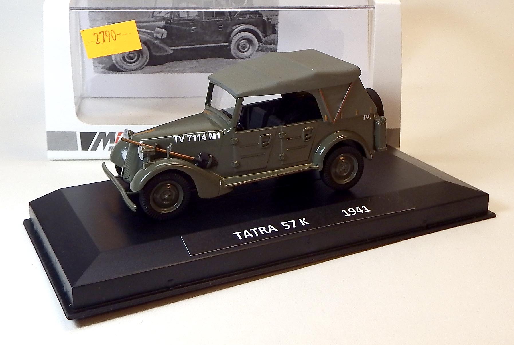 1:43 Tatra 57K 1941, vojenská verze, zavřená střecha - MACmodel