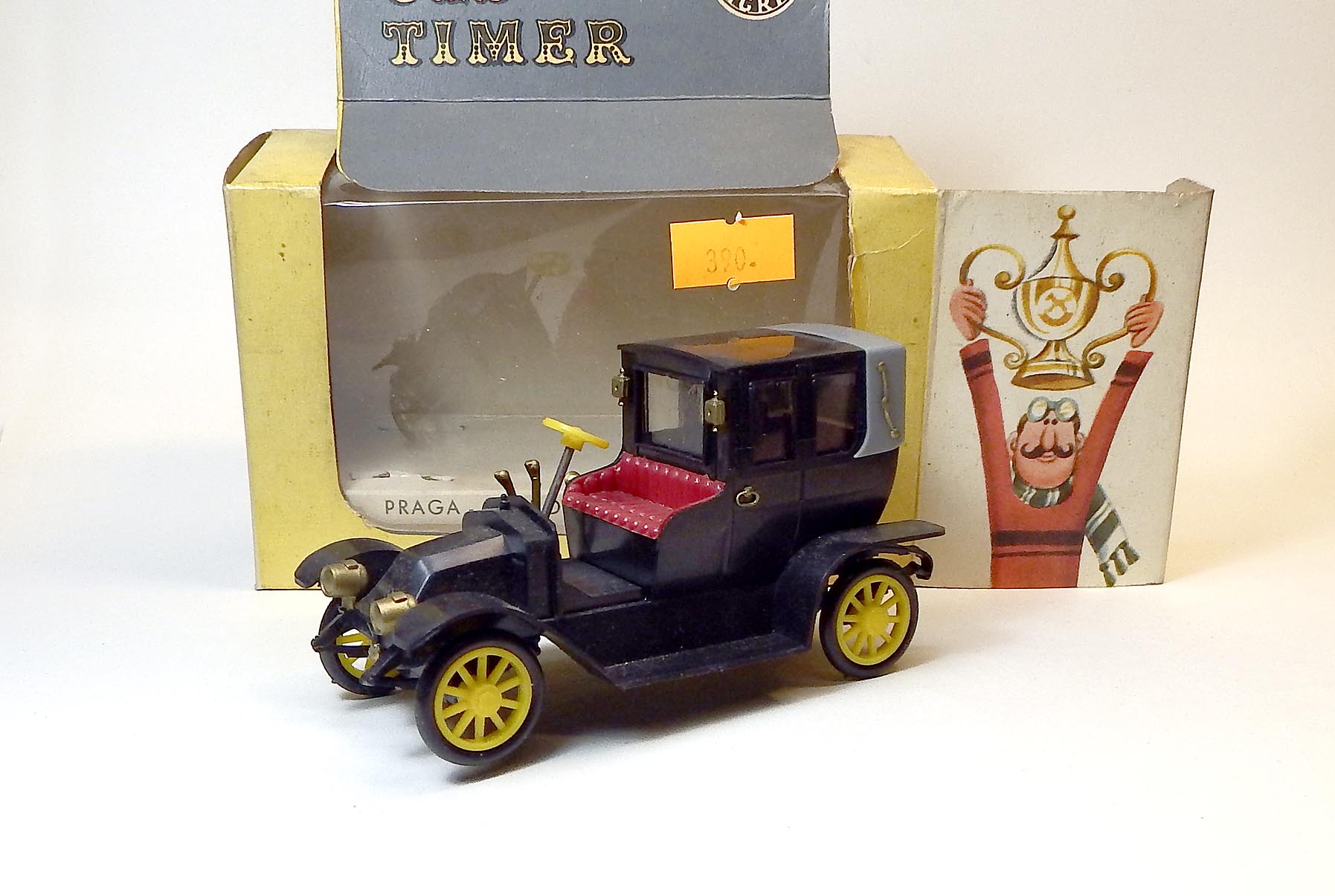 1:36 Praga Charon Landaulet 1907, bazar - Igra