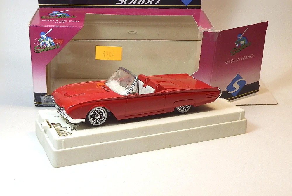 1:43 Ford Thunderbird G-Sport, bazar - Solido
