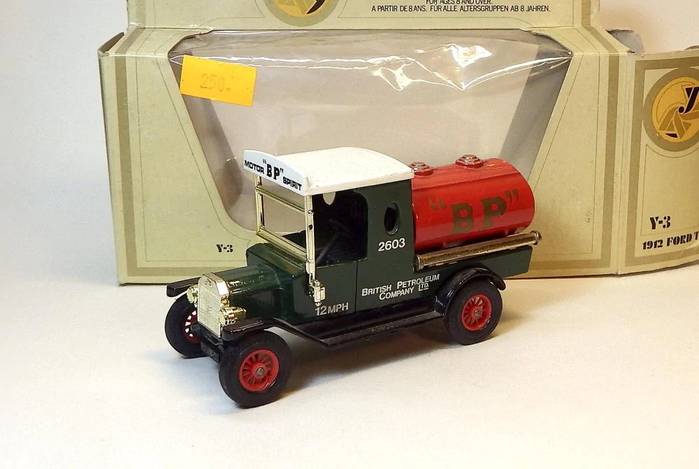 Y-3 1912 Ford Model T, bazar - Matchbox