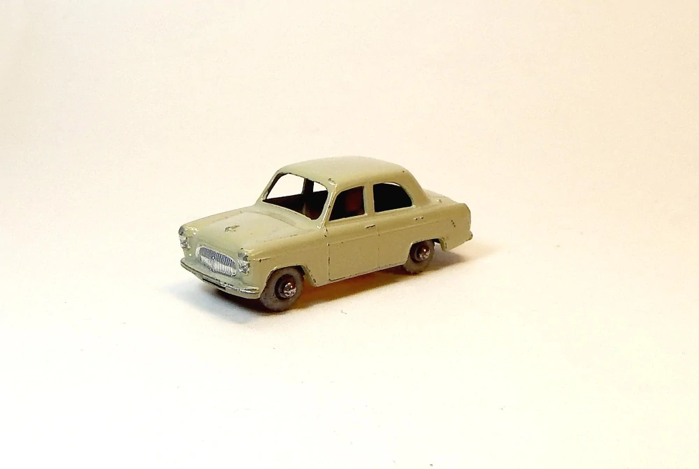 MB-30 Ford Prefect, bazar, bez krabičky - Moko Lesney