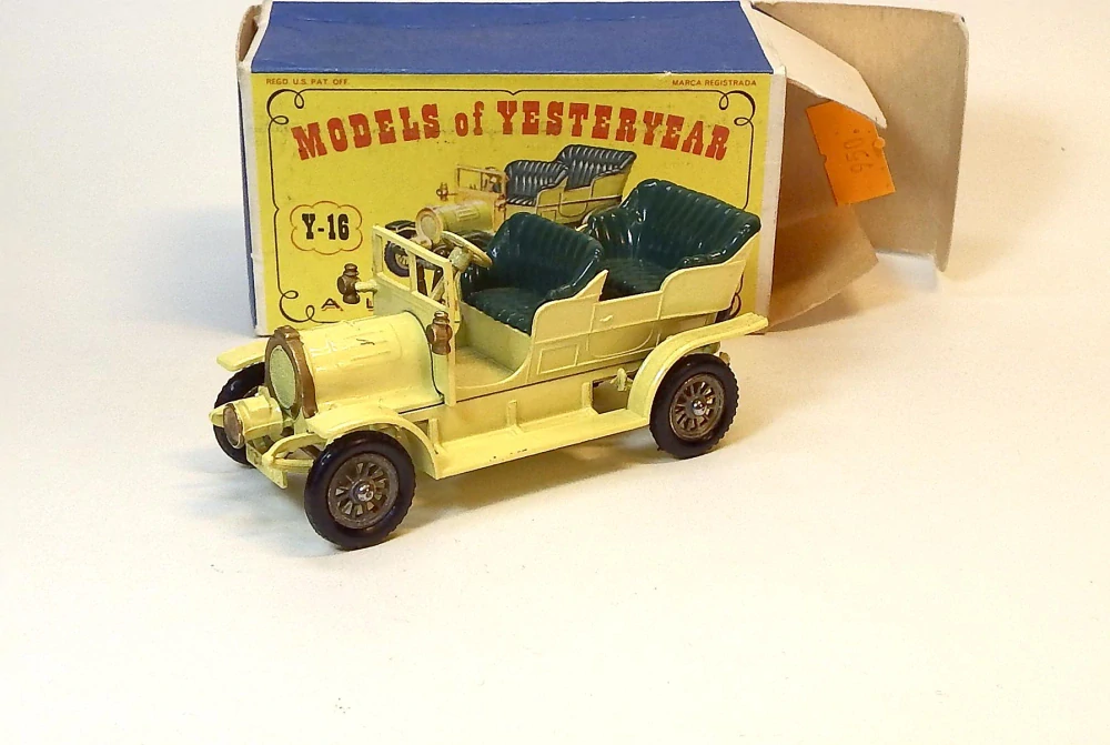 Y-16 Spyker, bazar - Matchbox Yesteryear