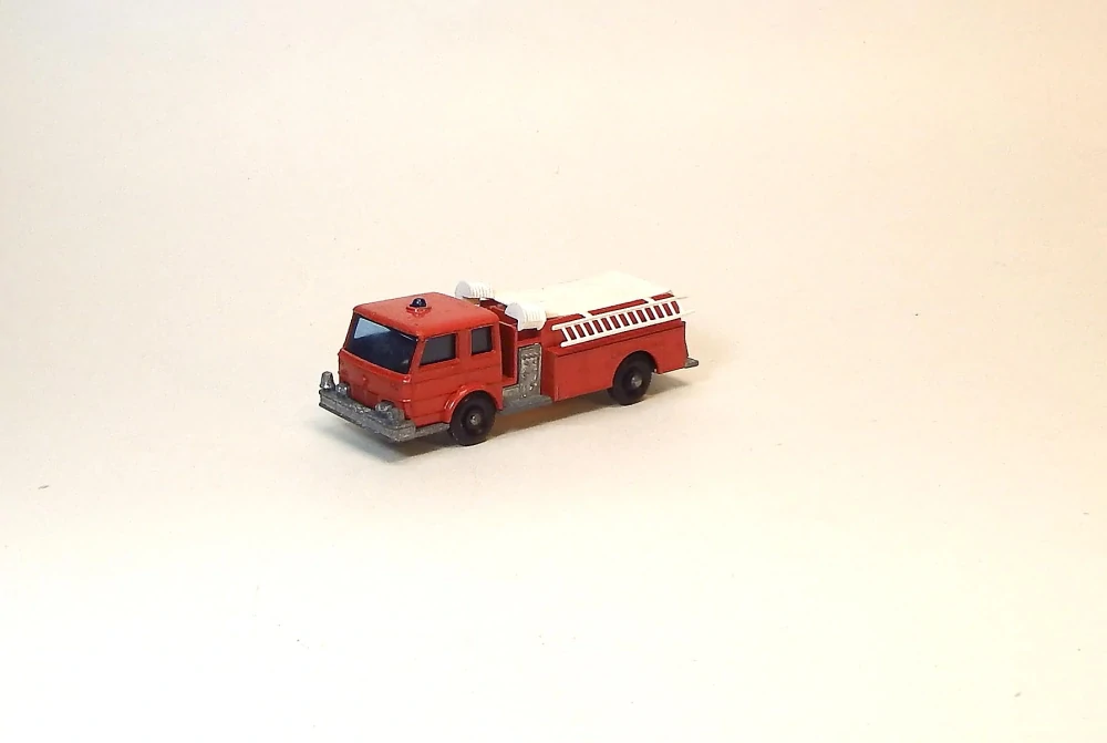 MB-29 Fire Pumper Truck, bazar, bez krabičky - Matchbox