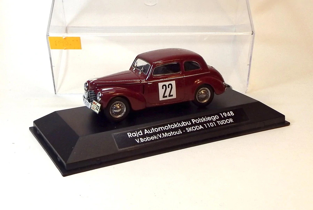 1:43 1948 Škoda 1101 Tudor #22, ruční práce