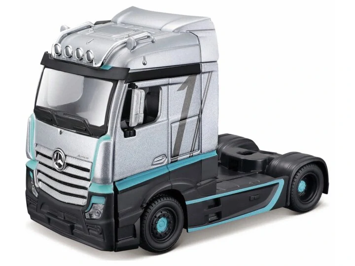 1:43 Mercedes Benz ACTROS GIGASPACE - Bburago