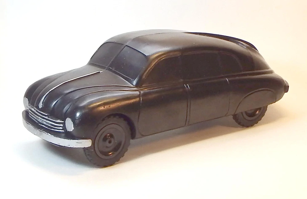 Tatra 600 Tatraplan - replika staré hračky, cca 30 cm. bazar - Technoplast