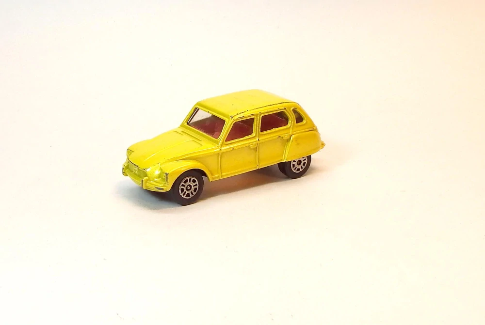 Citroën Dyane, bazar, bez krabičky - Corgi