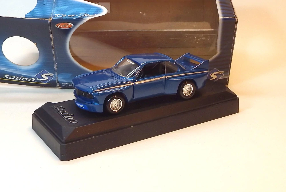 1:43 BMW 3.0 CSL, bazar - Solido
