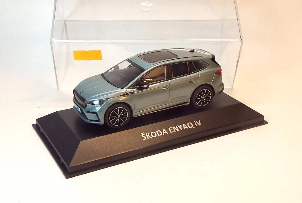 1:43 Škoda Enyaq iV, bazar - Abrex
