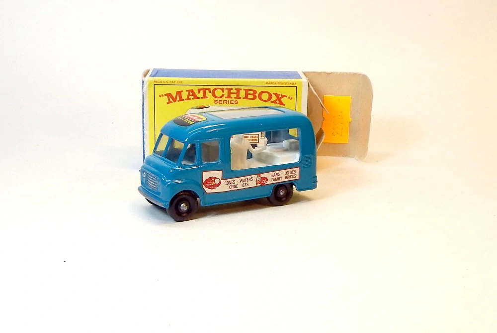 MB-47 Lord Nielson Ice Cream Shop, bazar - Matchbox