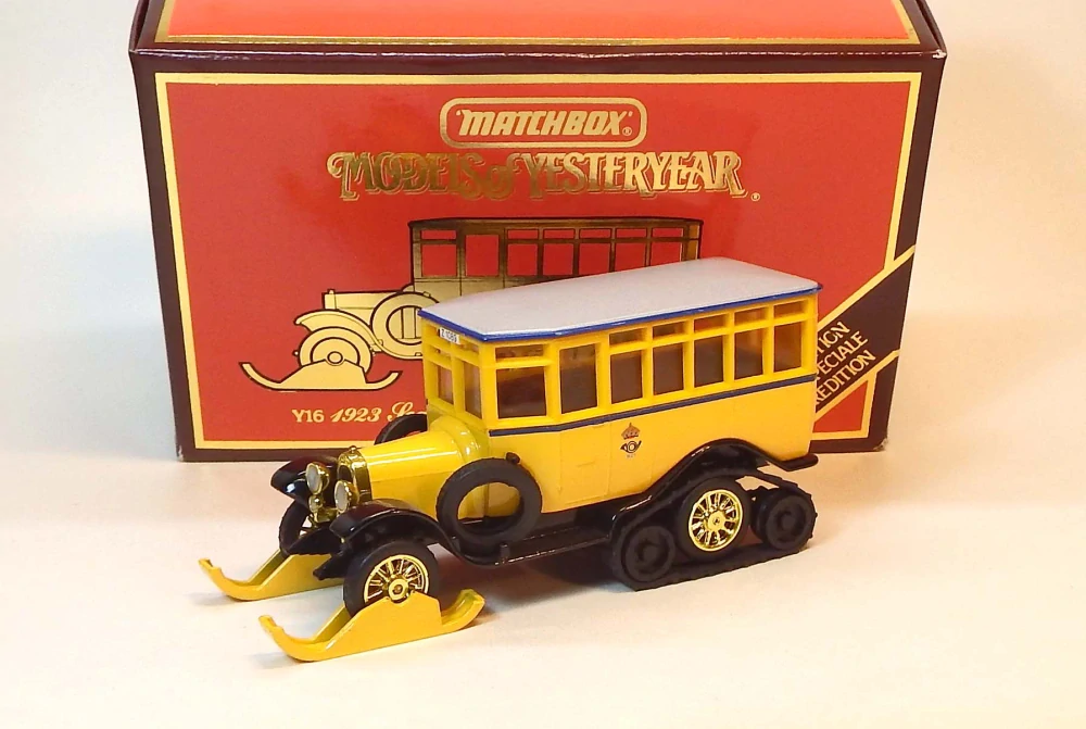 Y-16 1923 Scania-Vobis Post Bus, bazar - Matchbox Yesteryear
