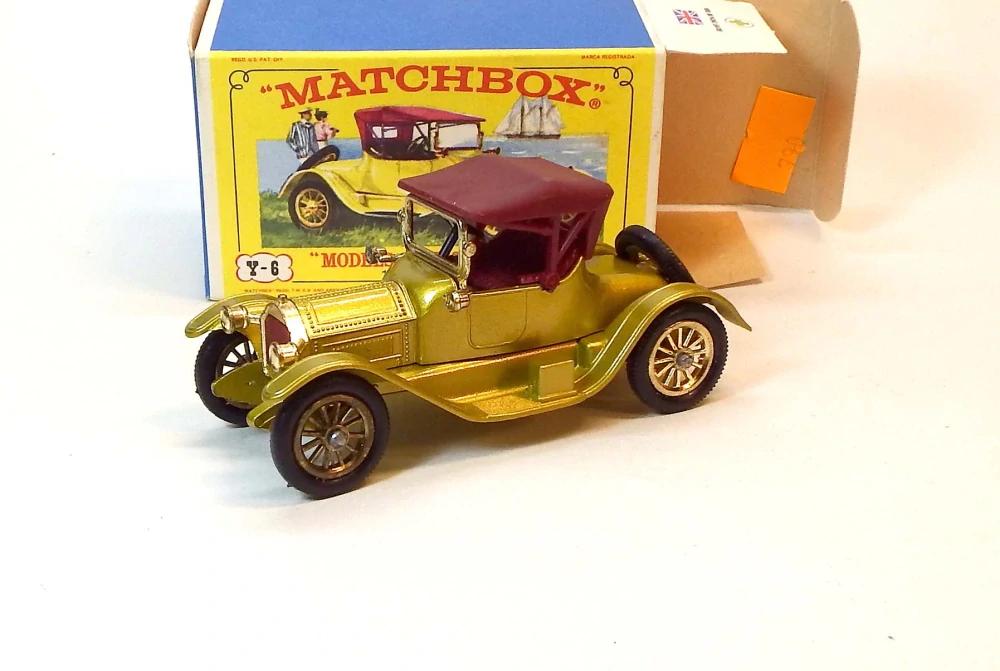 Y-6 1913 Cadillac, bazar - Matchbox Yesteryear