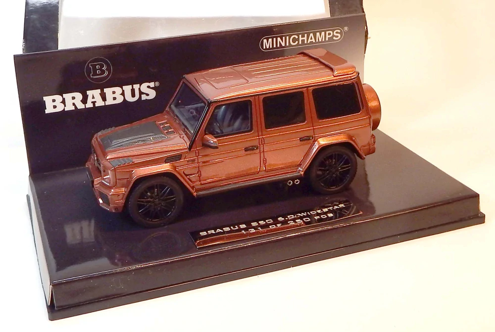 1:43 2016 Brabus 850, bazar - Minichamps