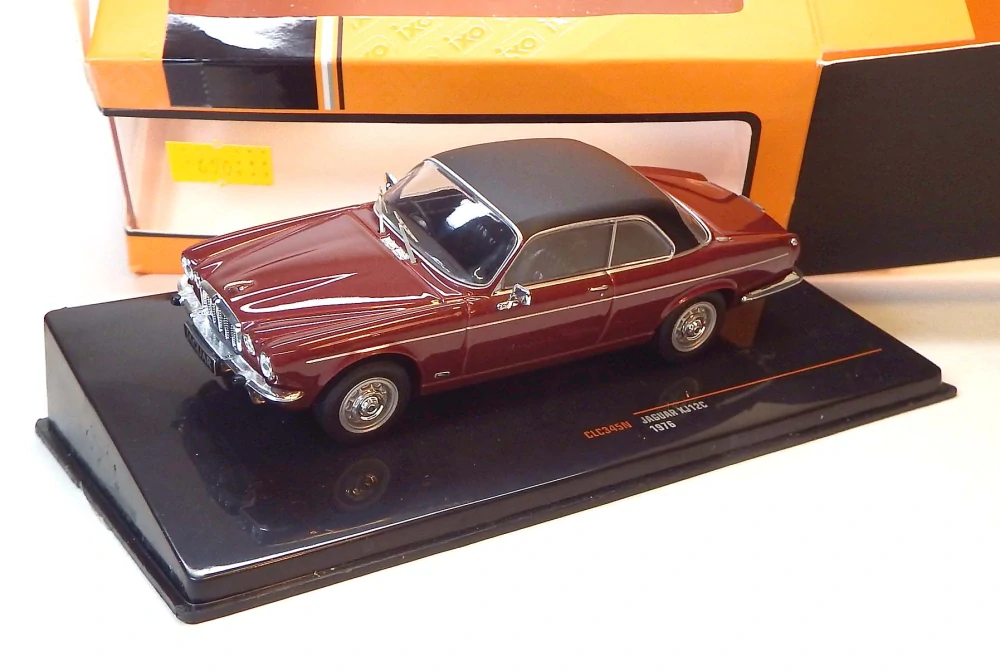 1:43 1976 Jaguar XJ12C, bazar - ixo