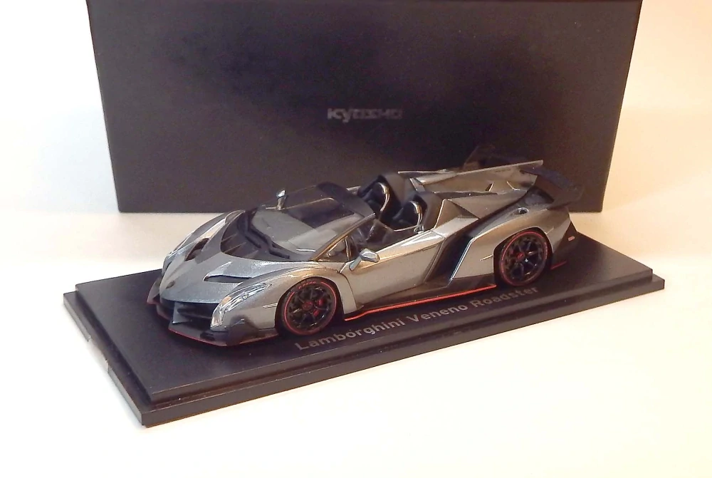 1:43 Lamborghini Veneno Roadster, bazar - Kyosho