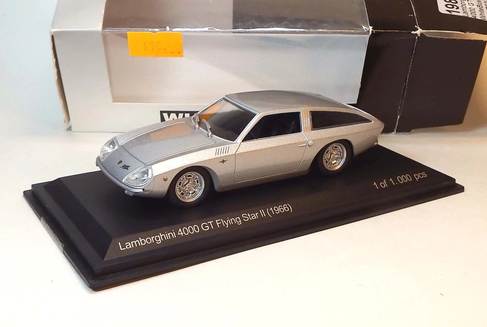 1:43 1966 Lamborghini 4000 GT Flying Star II, bazar - WhiteBox