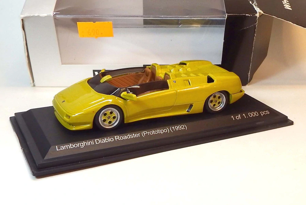 1:43 1992 Lamborghini Diablo Roadster Prototipo, bazar - WhiteBox