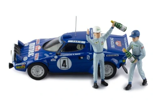 1:43 Lancia Stratos HF #4 Winner Rally Monte Carlo 1979, série s figurkami - IXO