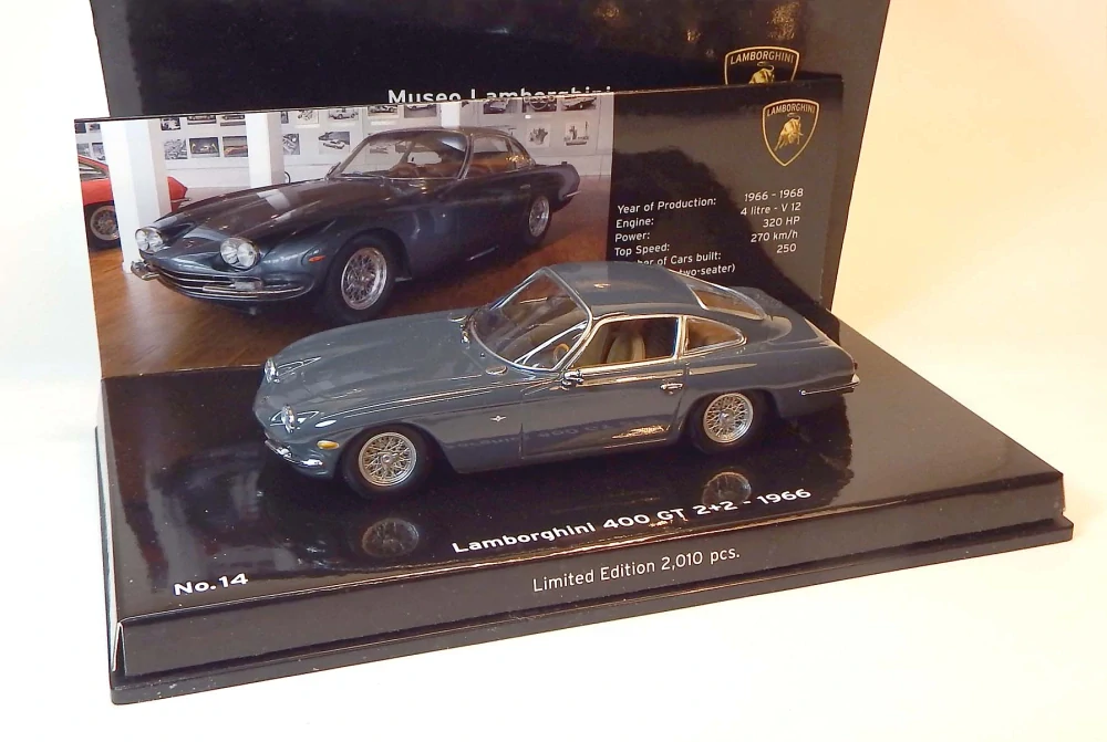 1:43 1966 Lamborghini 400 GT 2+2, bazar - Minichamps