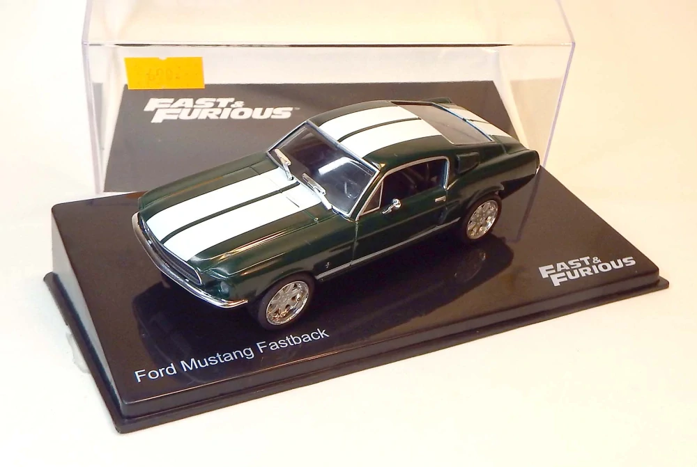 1:43 Ford Mustang Fastback, bazar - DeAgostini