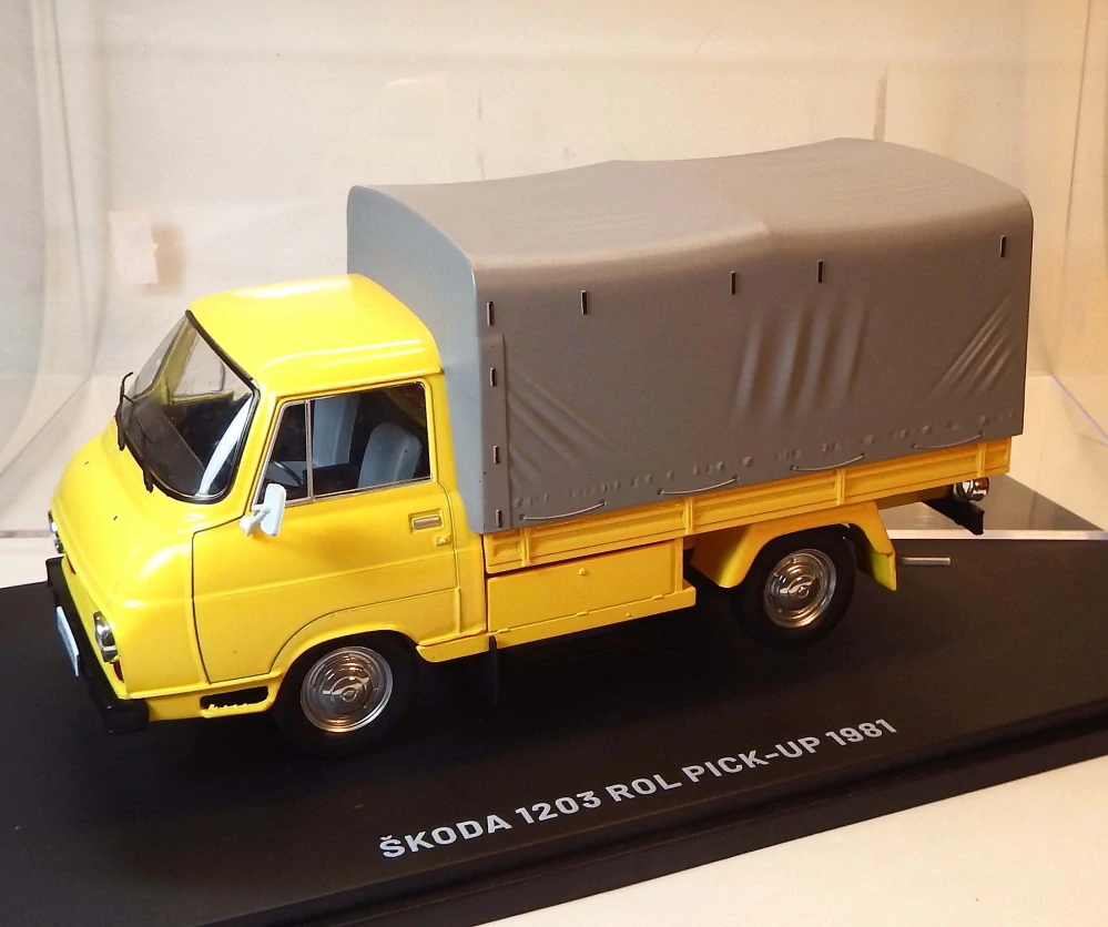 1:24 1981 Škoda 1203 ROL Pick-up, bazar - DeAgostini