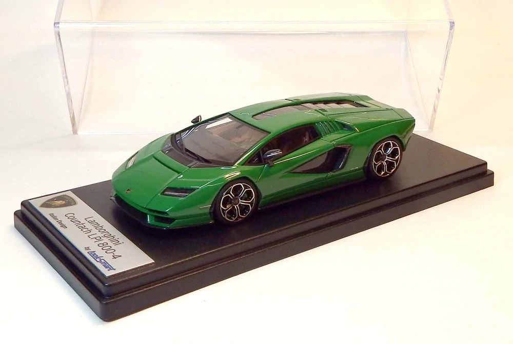 1:43 Lamborghini Countach LPI800-4, bazar - Look Smart