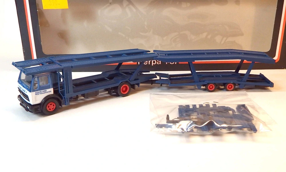 1:87 Autotransporter Egerland, bazar - Herpa