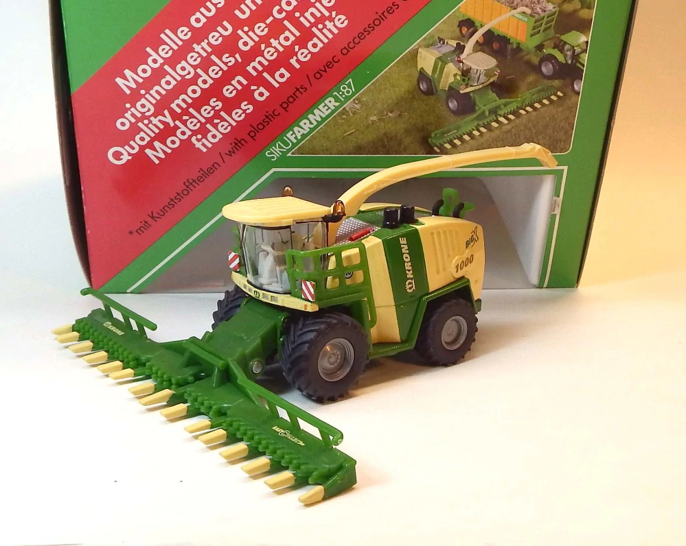 1:87 Krone Big X1000 - řezačka, bazar - Siku