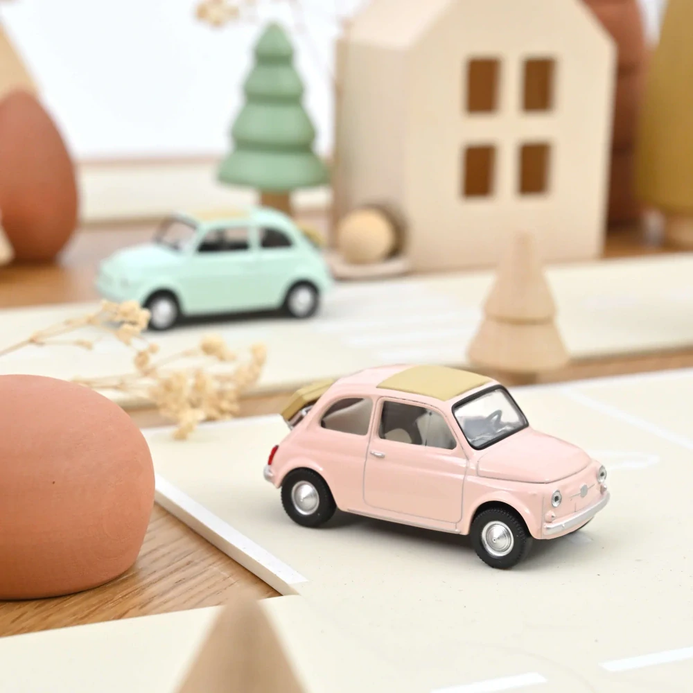 1:43 Fiat 500 F 1965 Pastel Pink Jet-car - Norev