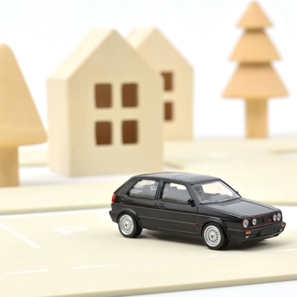 1:43 Volkswagen Golf GTI G60 1990, černý Jet Car - Norev