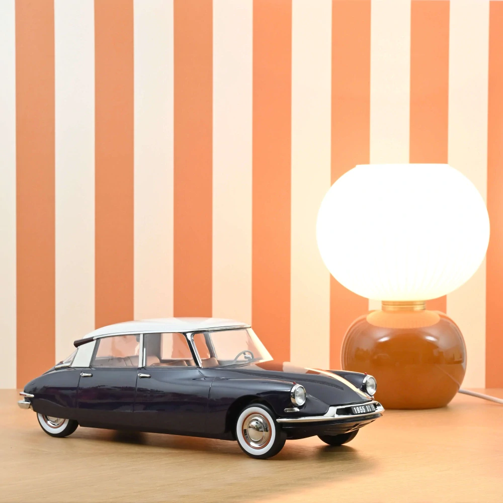 1:12 Citroën DS 19 1955 Purple and Champagne - Norev
