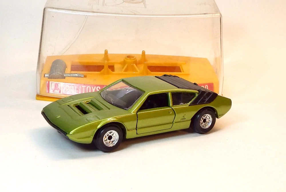 1:43 Lamborghini Urraco, bazar - Politoys-M