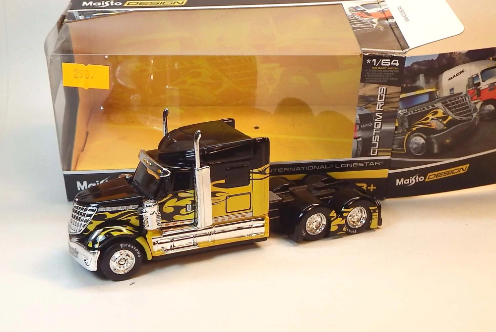 1:64 International Lonestar, bazar - Maisto