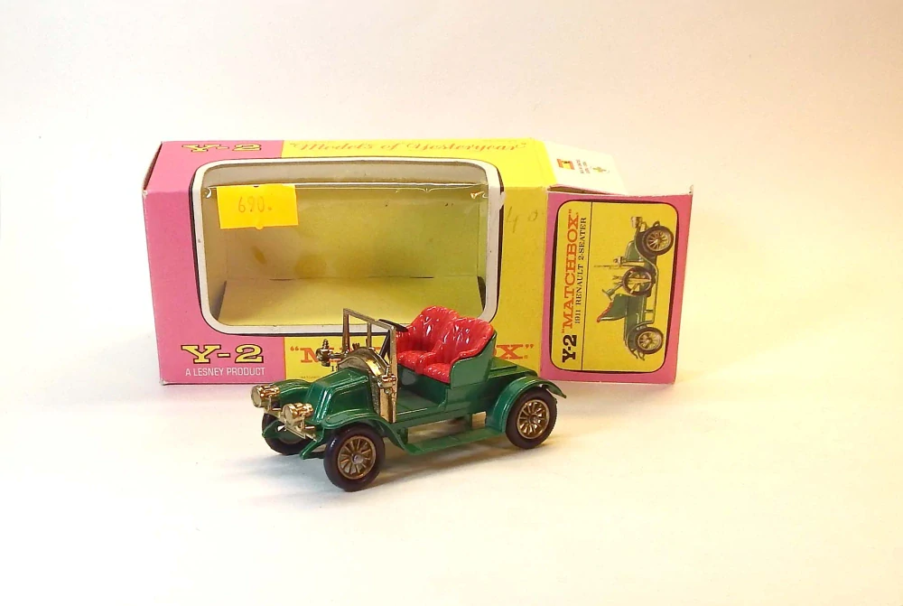 Y-2 1911 Renault 2-Seater, bazar - Matchbox Yesteryear