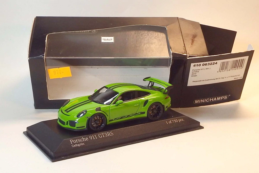 1:43 2014 Porsche 911 (991) GT3 RS, bazar - Minichamps