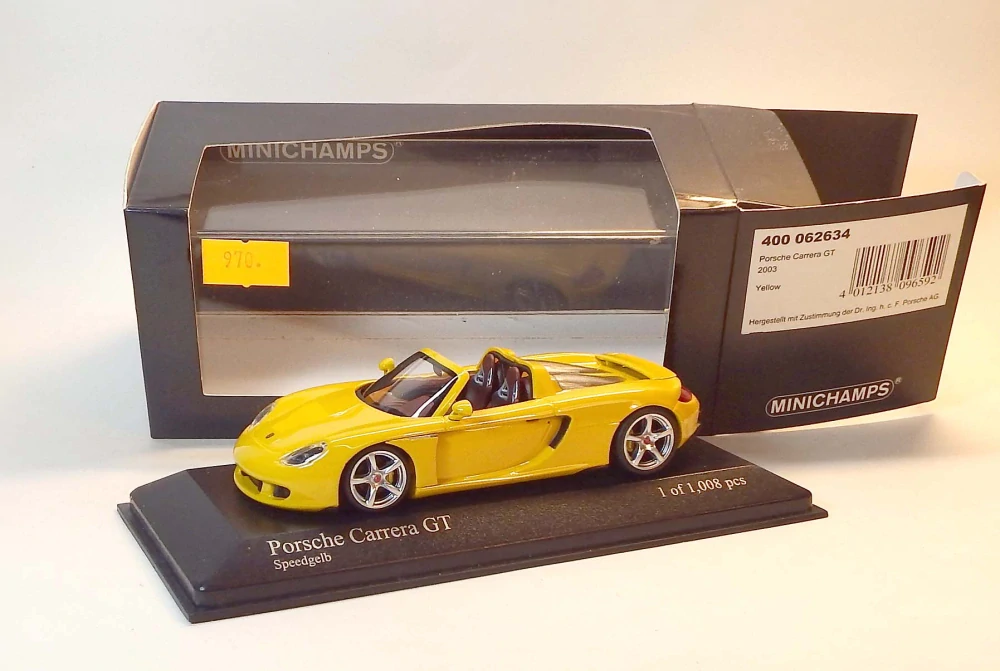 1:43 2003 Porsche Carrera GT, bazar - Minichamps