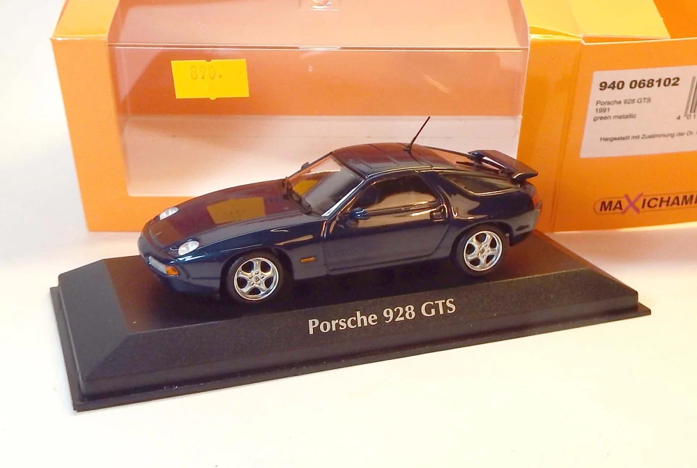 1:43 1991 Porsche 928 GTS, bazar - Maxichamps
